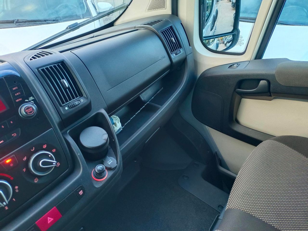 Citroën Jumper JUMPER BLUEHDI 130cv 9 PLAZAS. SOLO 14500Km. - Foto 21