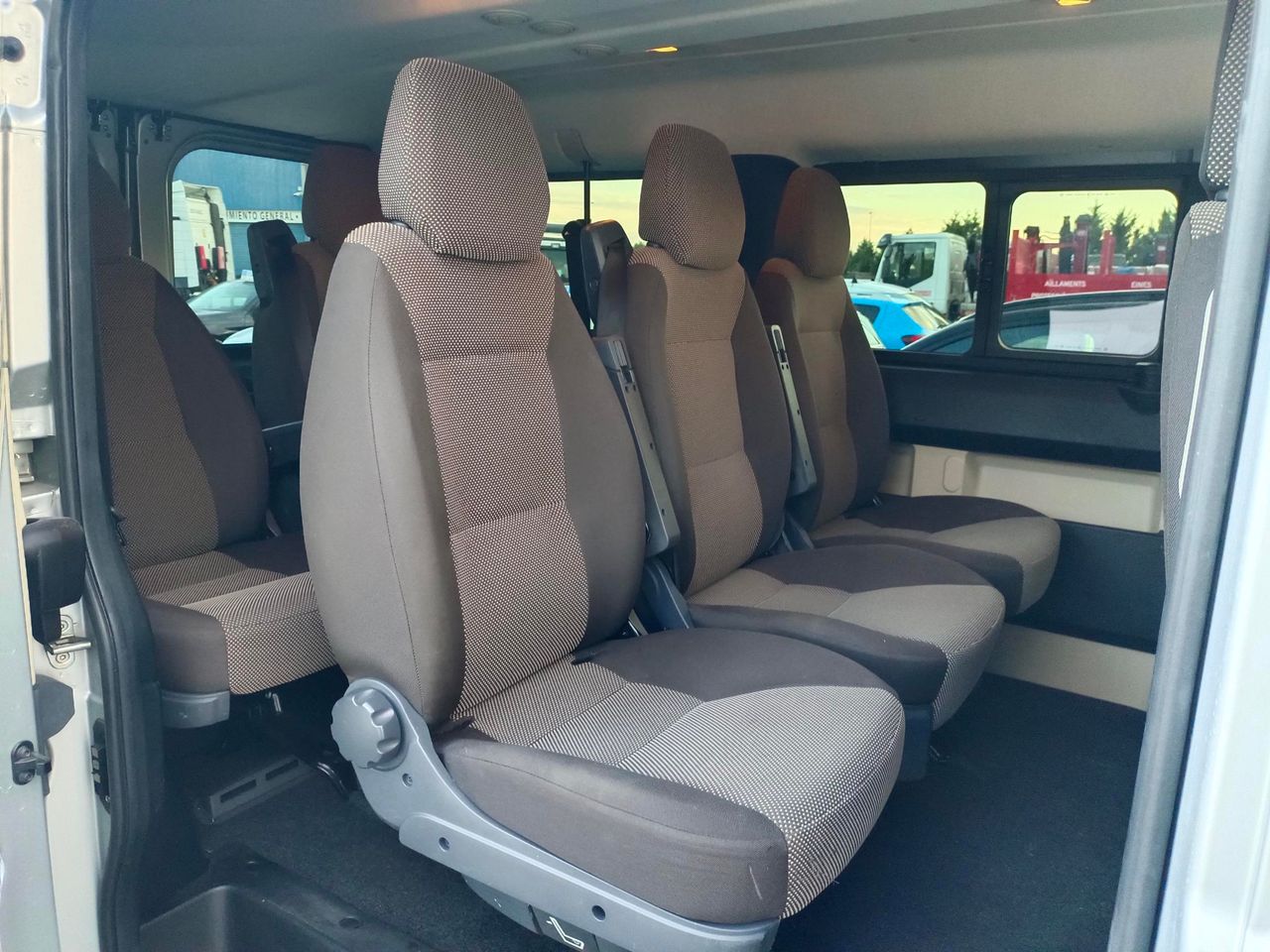 Citroën Jumper JUMPER BLUEHDI 130cv 9 PLAZAS. SOLO 14500Km. - Foto 8