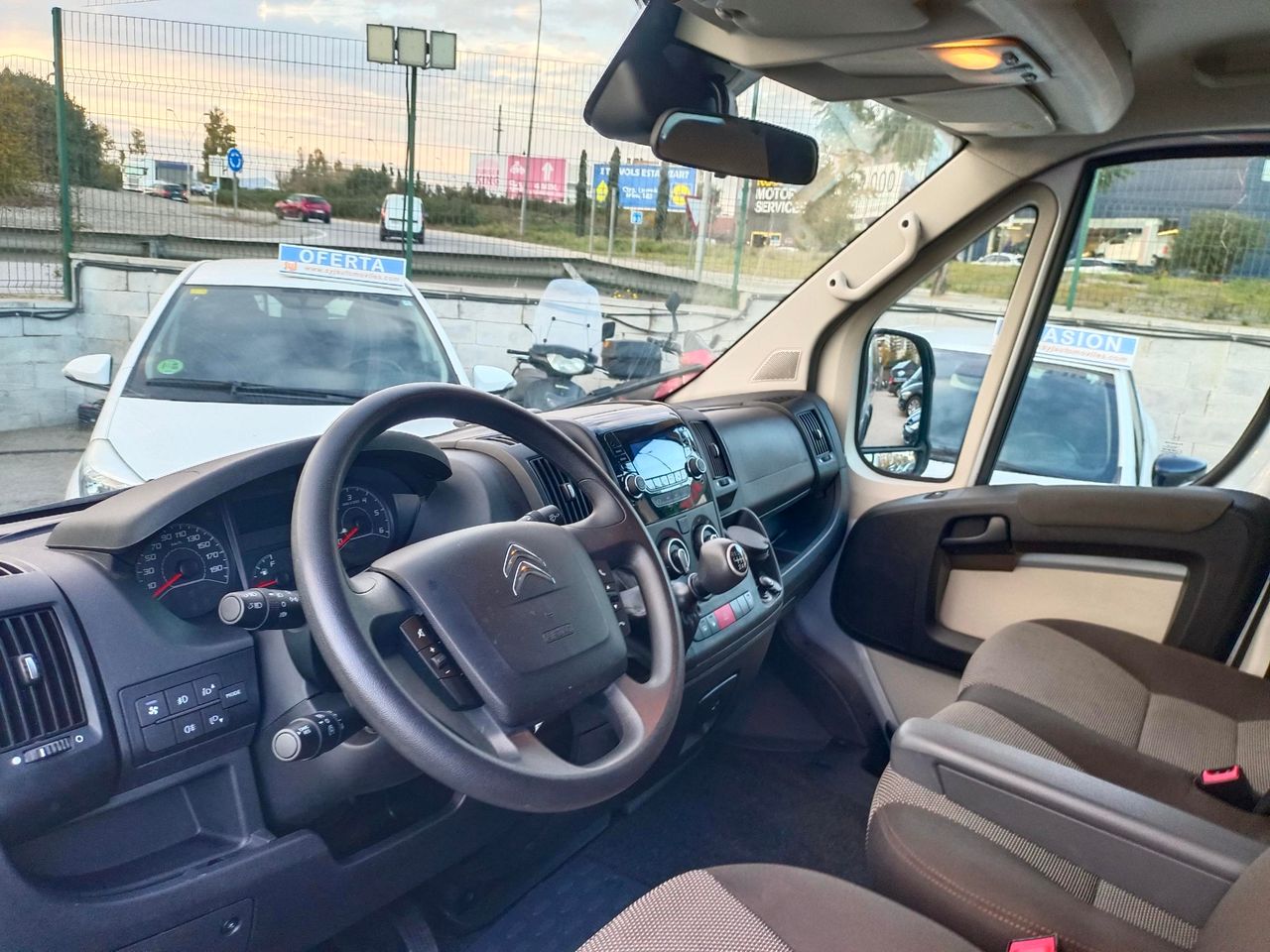 Citroën Jumper JUMPER BLUEHDI 130cv 9 PLAZAS. SOLO 14500Km. - Foto 5