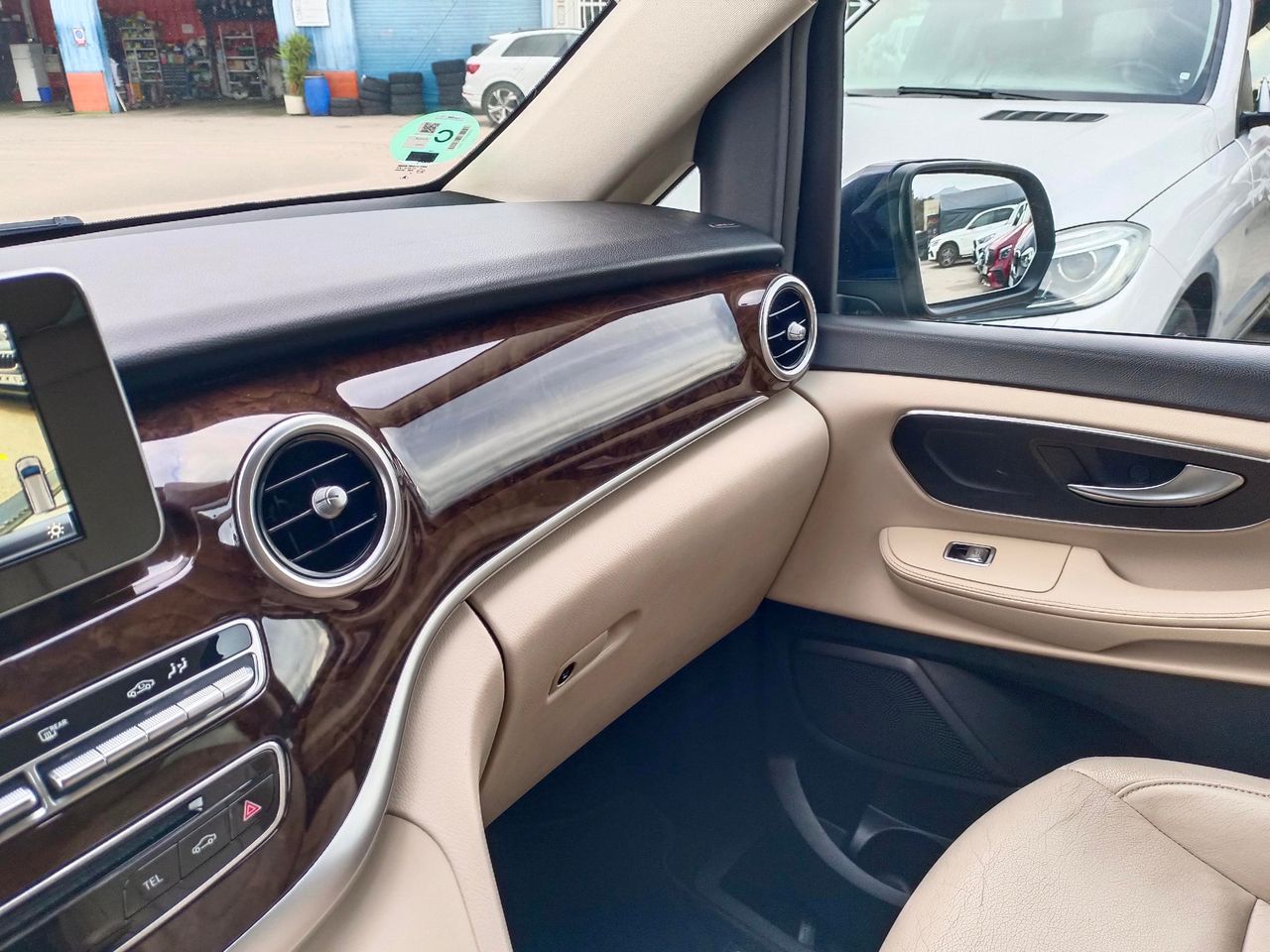 Mercedes Clase V 220d Exclusive - Foto 19