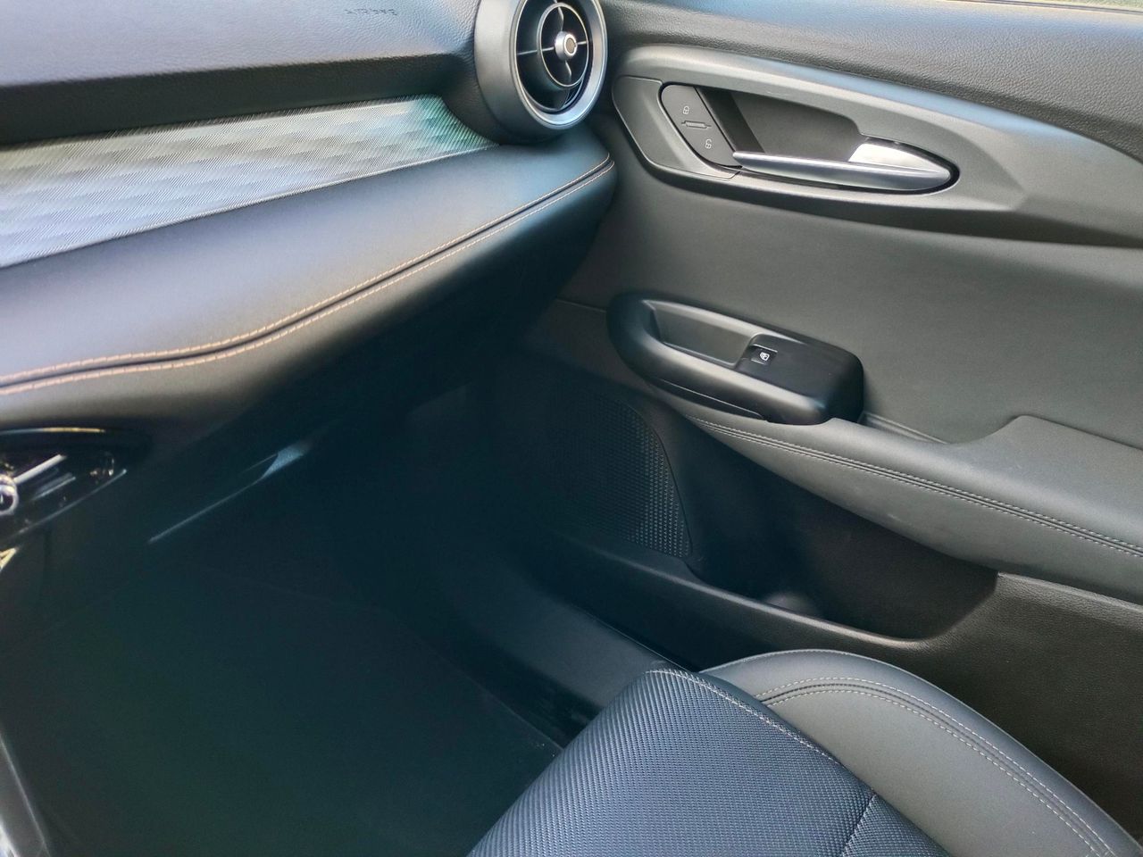 Alfa Romeo Tonale 16 DS 130 CV VELOCE TRIBUTO ITALIA - Foto 17