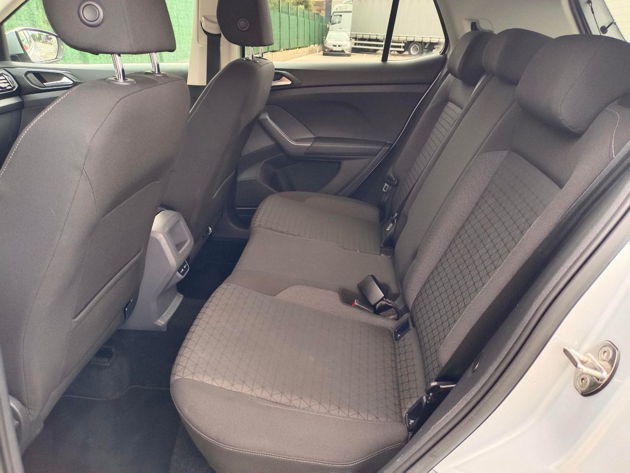 Volkswagen T-Cross Advance 1.0 TSI 81 kW (110 CV) DSG 7 vel. - Foto 25