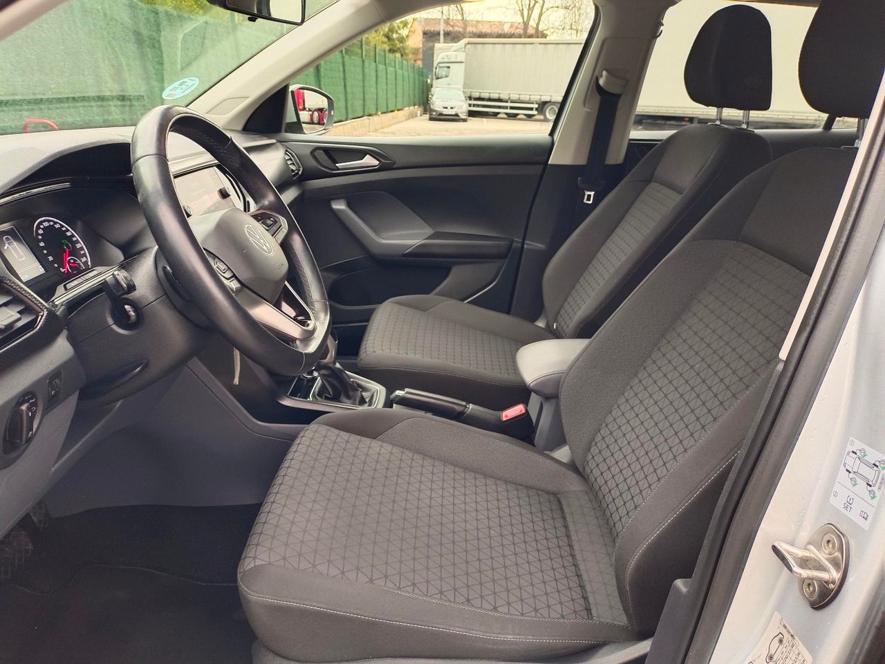 Volkswagen T-Cross Advance 1.0 TSI 81 kW (110 CV) DSG 7 vel. - Foto 16