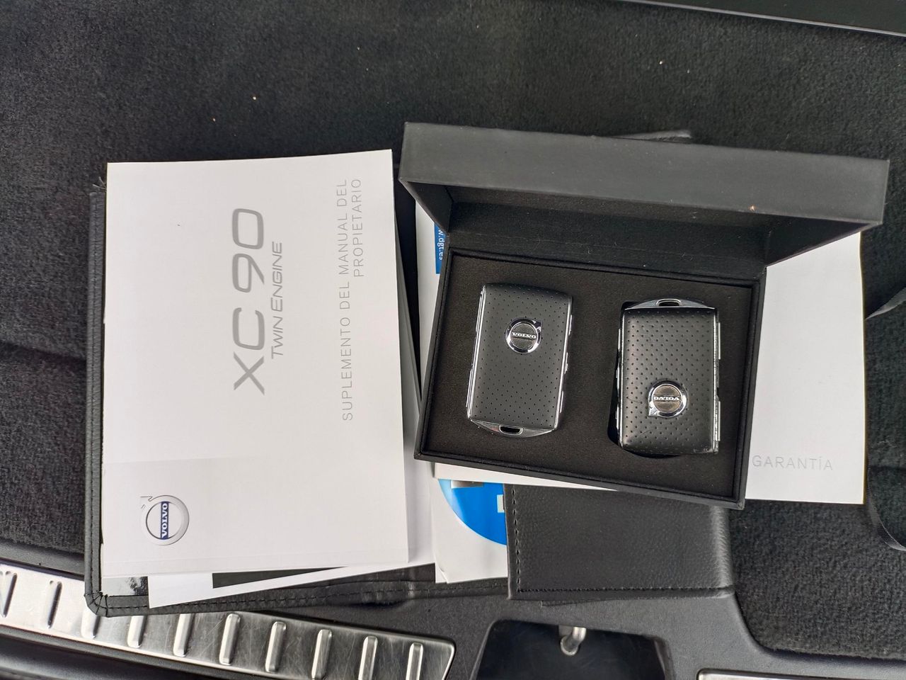 Volvo XC90 2.0 T8 AWD RDesign Auto 7 PLAZAS - Foto 30