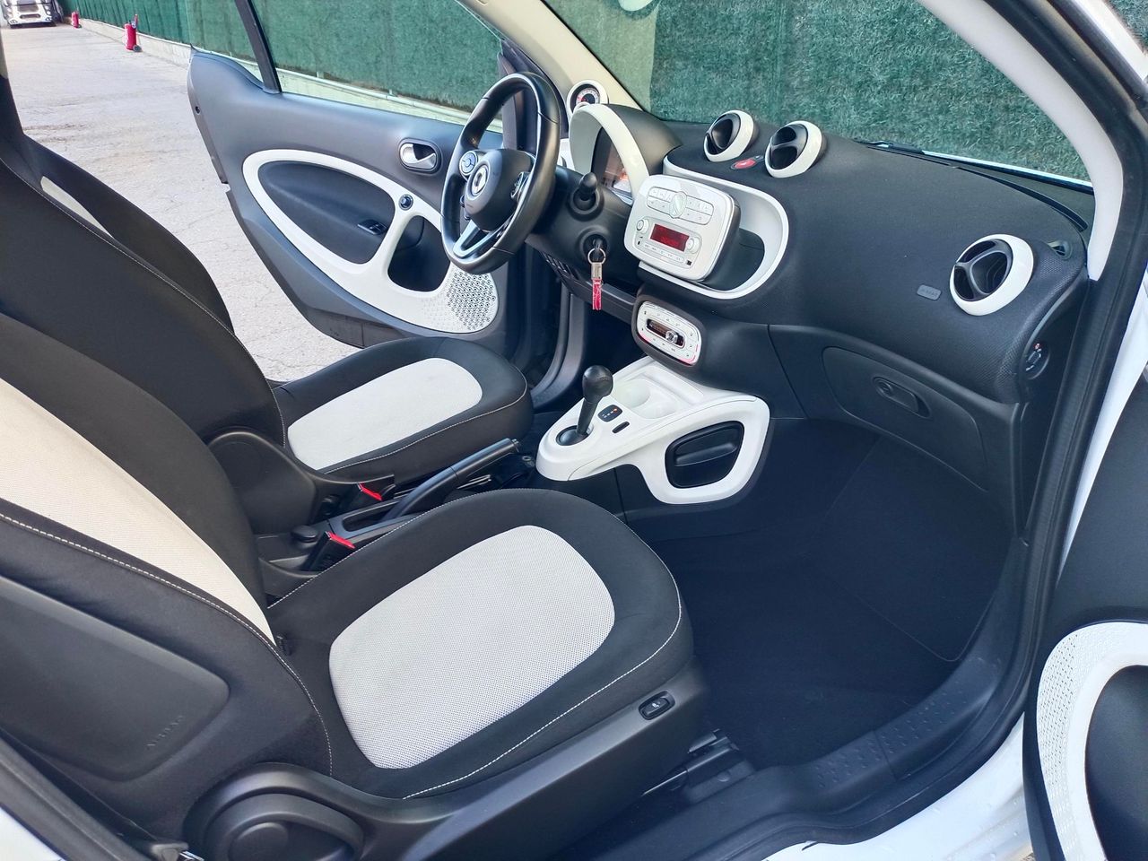 Smart Fortwo 0.9 56kW 70CV SS PASSION COUPE - Foto 17