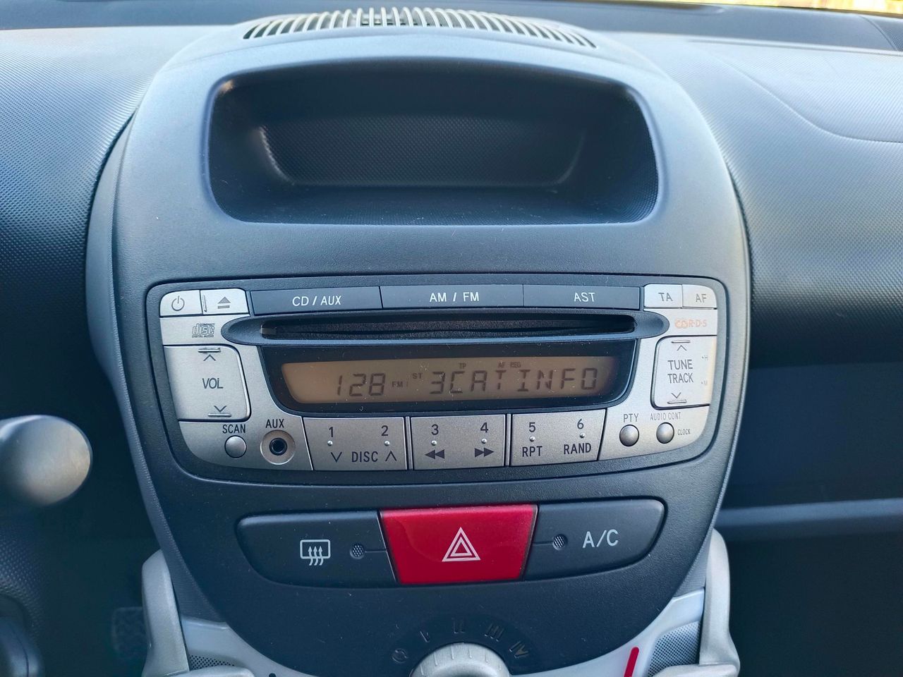 Toyota Aygo Aygo 1.0 VVTi 68CV - Foto 10