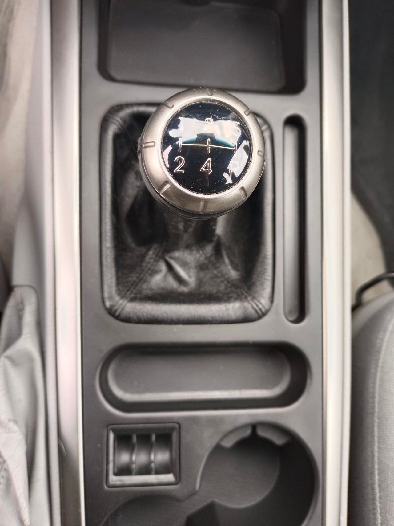 Kia Sorento 2.4 DOHC - Foto 9