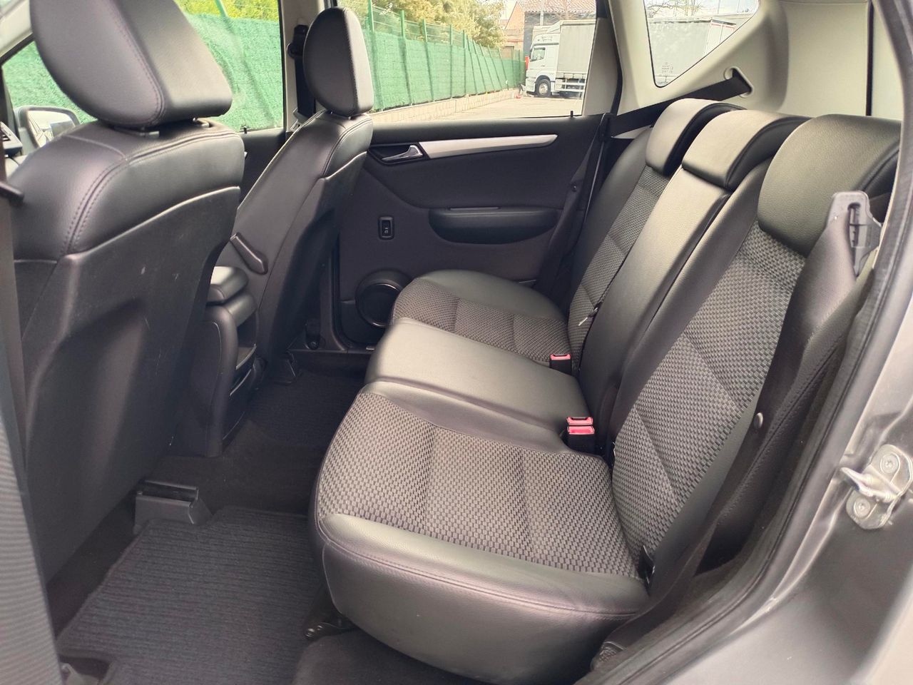 Mercedes Clase A A 180 CDI Berlina Autotronic - Foto 11