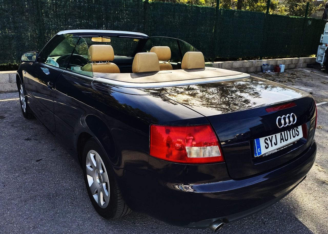 Audi A4 1.8 T 163 CV CABRIO - Foto 17