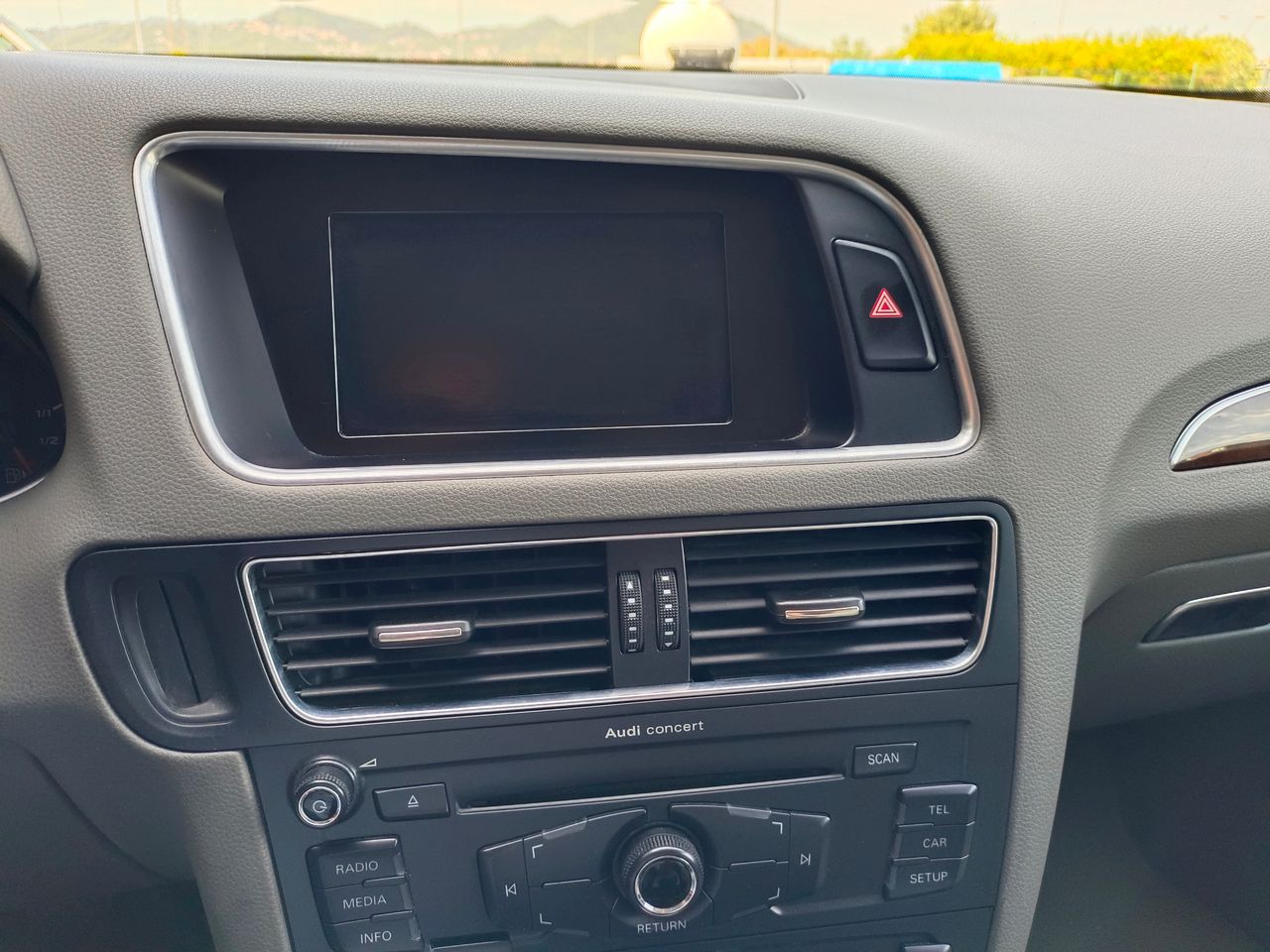 Audi Q5 2.0 TFSI 180 CV quattro - Foto 12