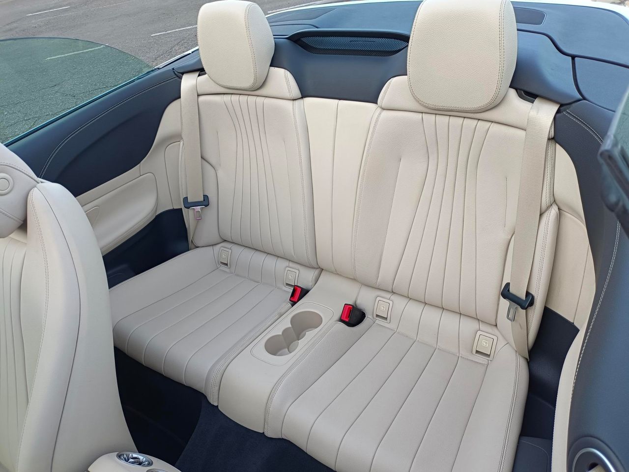 Mercedes Clase E E 220 d Cabrio - Foto 31