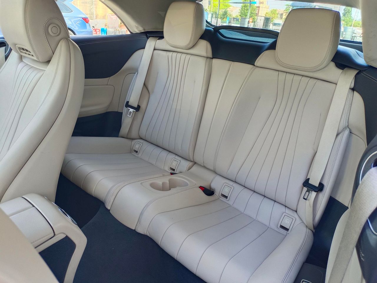 Mercedes Clase E E 220 d Cabrio - Foto 11