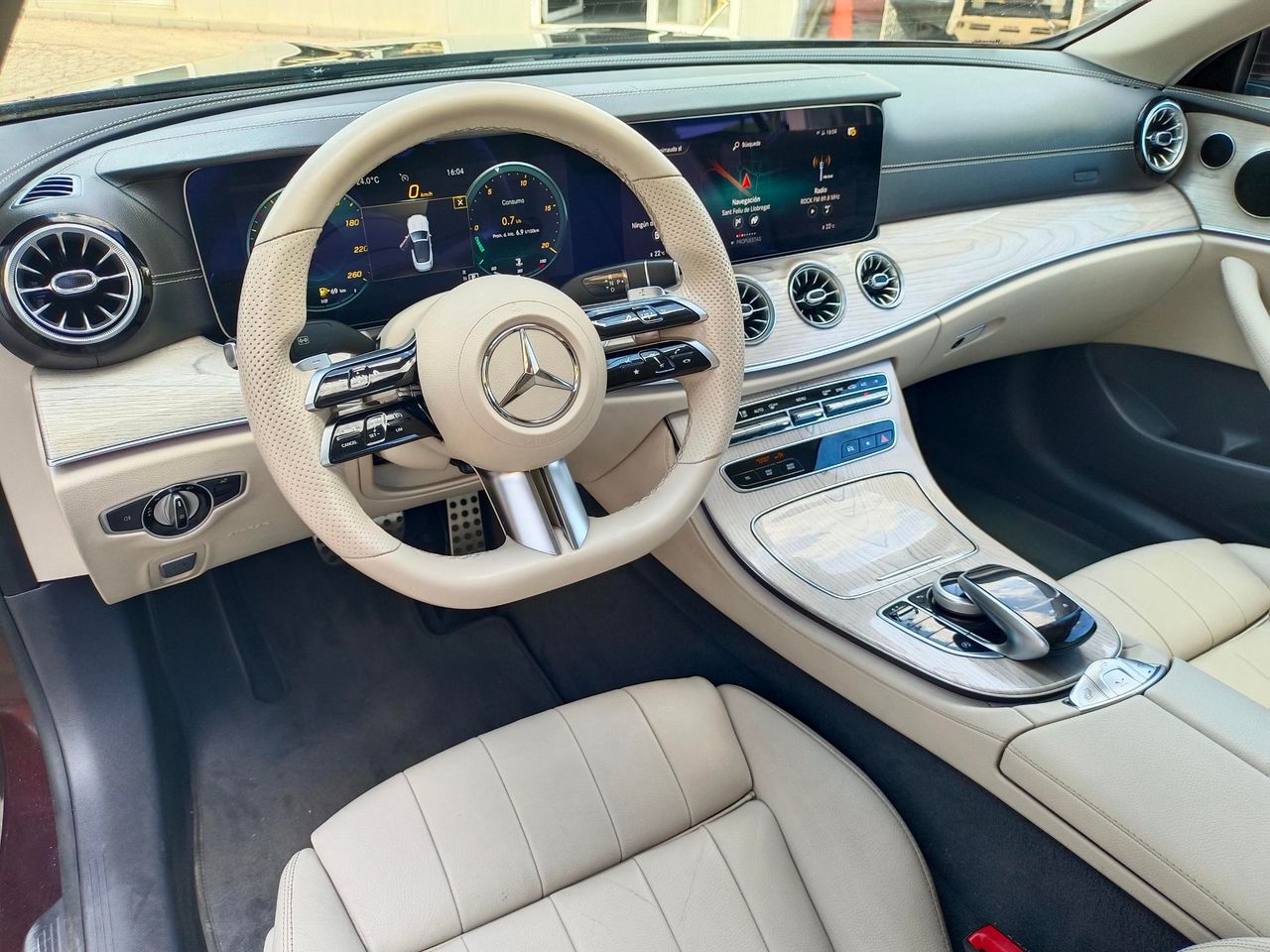 Mercedes Clase E E 220 d Cabrio - Foto 7
