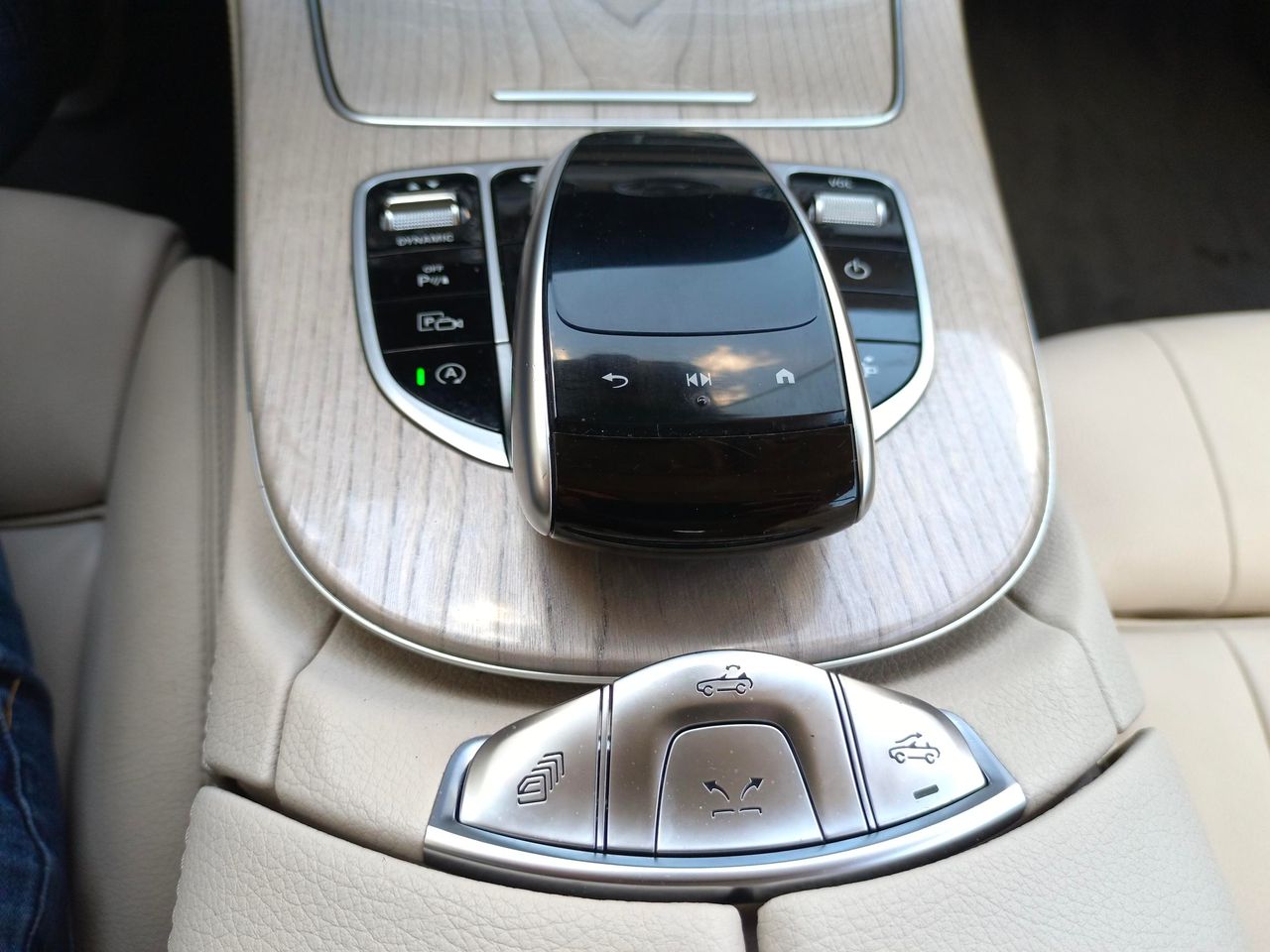 Mercedes Clase E E 220 d Cabrio - Foto 26