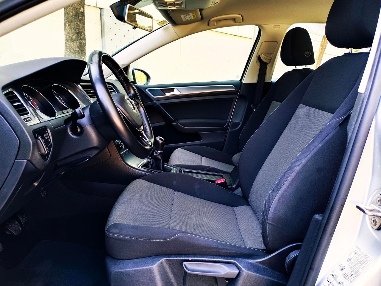 Volkswagen Golf 1.2 TSI 110cv - Foto 10