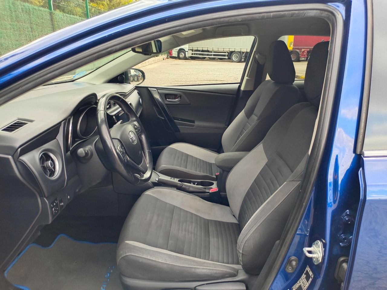 Toyota Auris Touring Sports 140H e-CVT Feel! - Foto 9