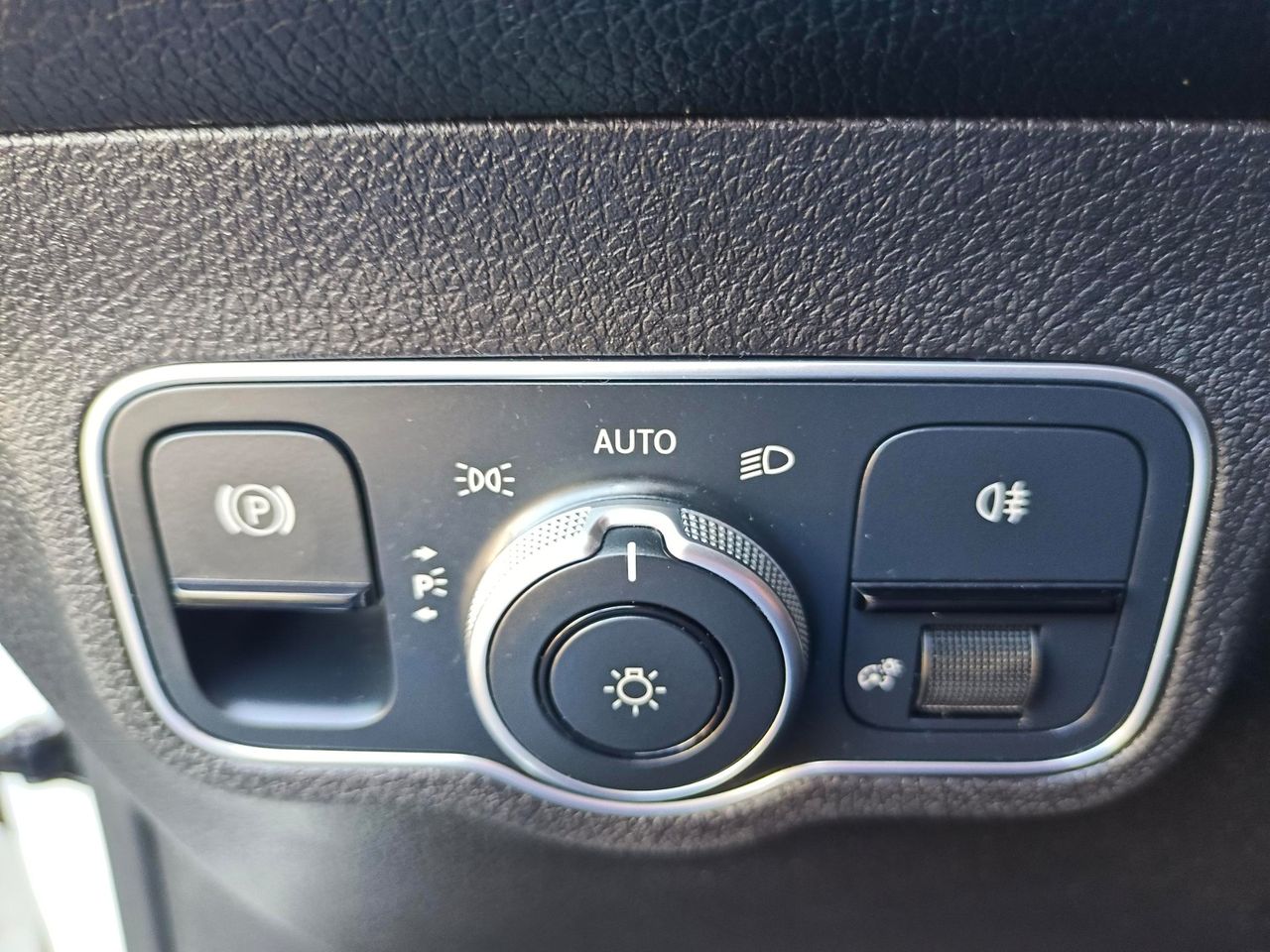 Mercedes GLB 200 d 7 plazas - Foto 24