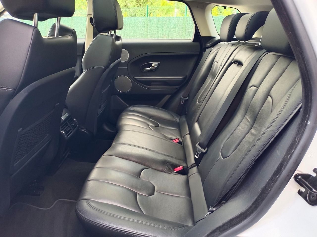 Land-Rover Range Rover Evoque 2.22.2L SD4 190CV 4x4 PureL SD4 190CV 4x4 Pure - Foto 19