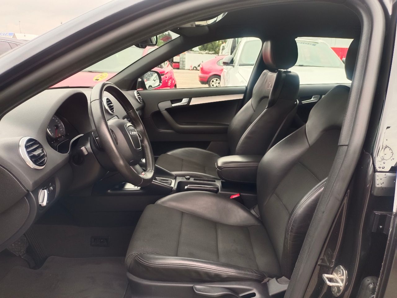 Audi A3 Sportback Ambition 2.0 TDI 140 CV S tronic - Foto 9