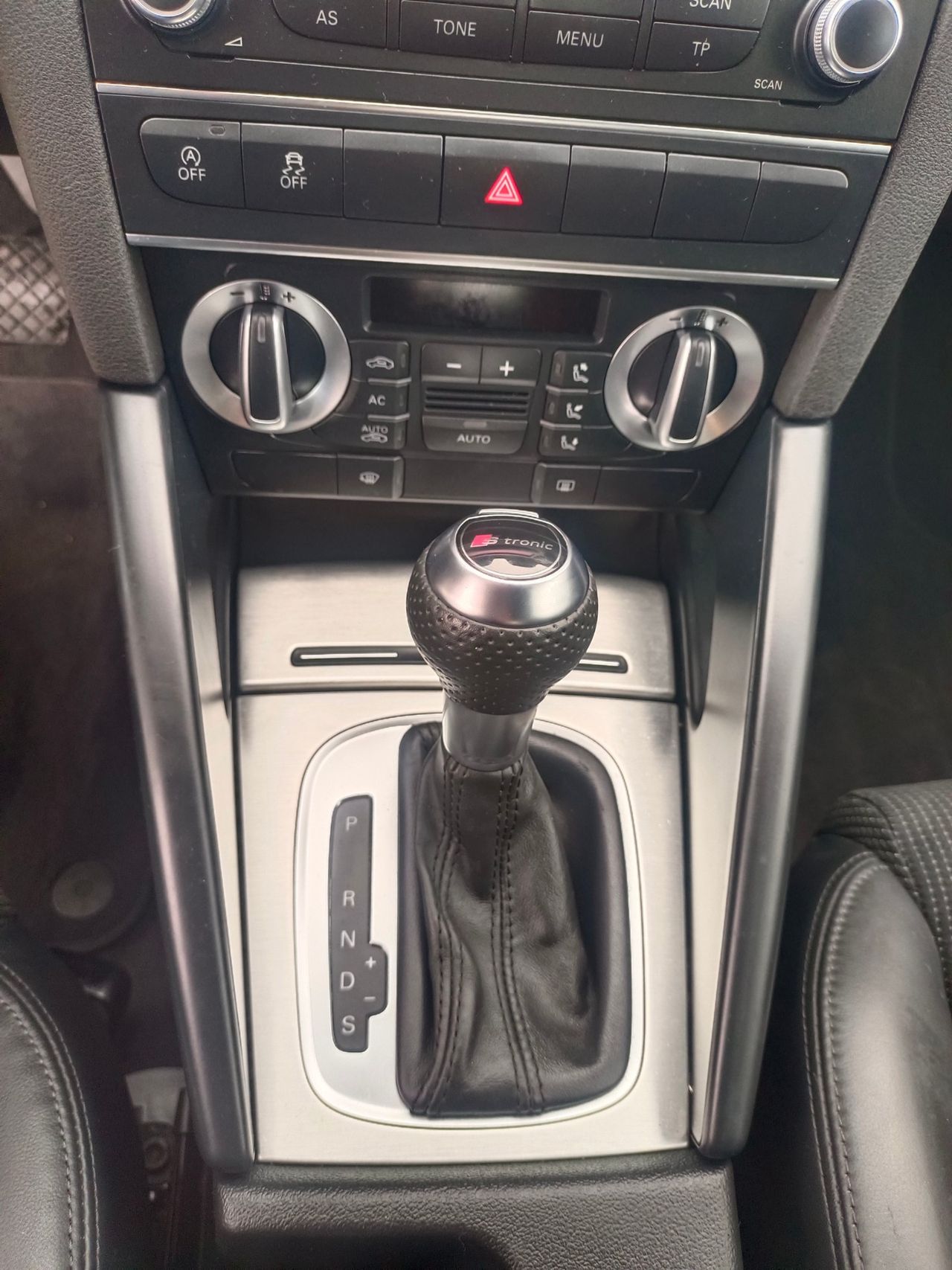 Audi A3 Sportback Ambition 2.0 TDI 140 CV S tronic - Foto 13