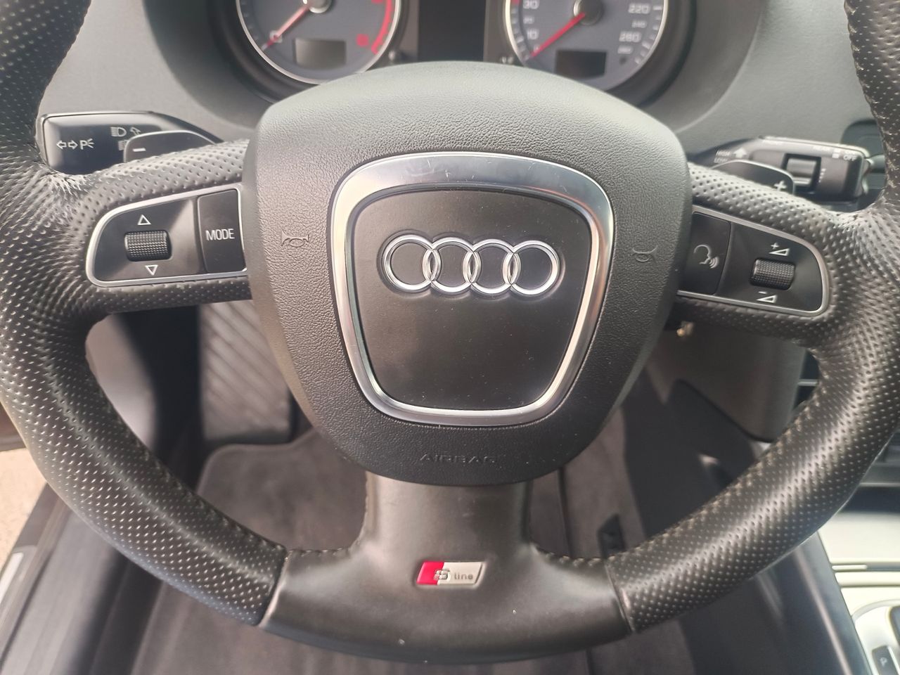 Audi A3 Sportback Ambition 2.0 TDI 140 CV S tronic - Foto 16