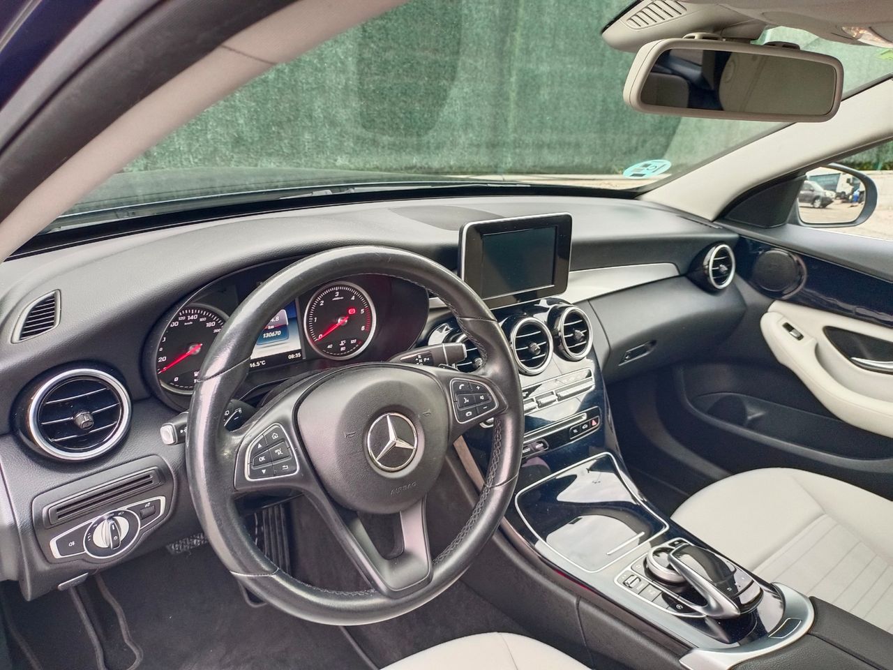 Mercedes Clase C 220d ESTATE - Foto 12