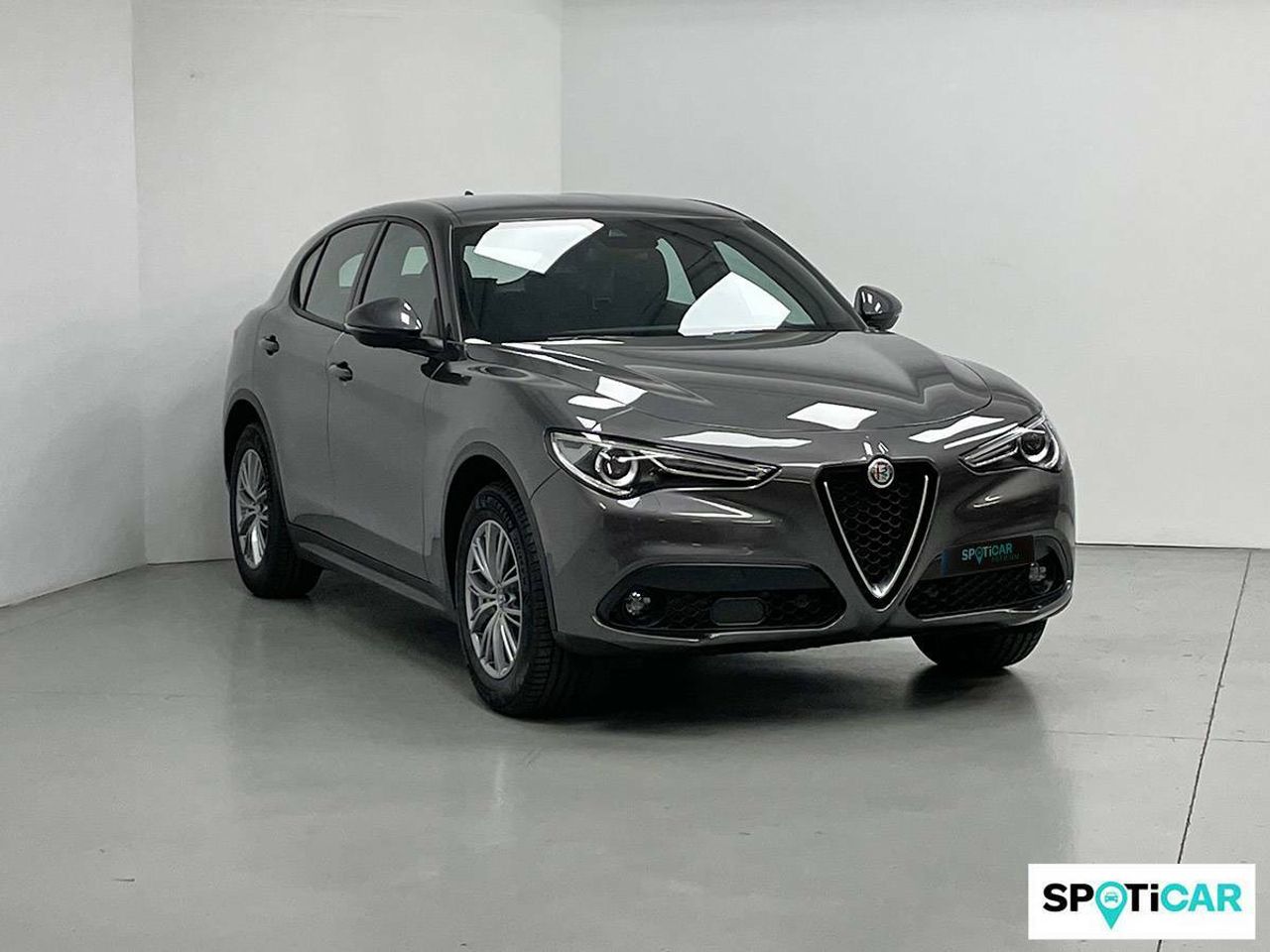 alfa romeo stelvio 2023 / foto grande (3)