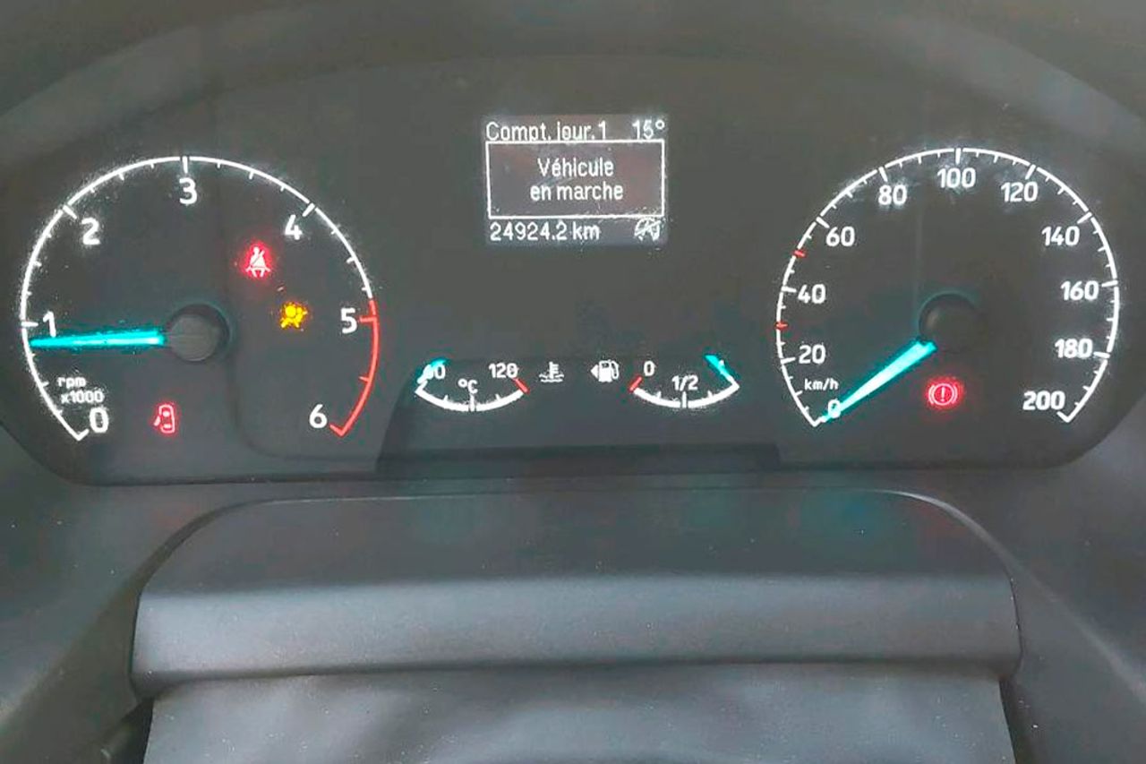ford transit connect 2022 / foto grande (3)
