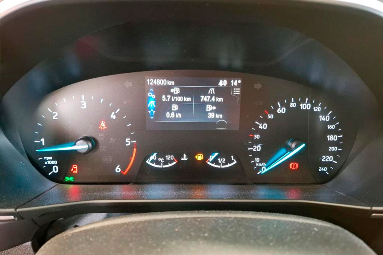 ford focus 2021 / foto grande (3)