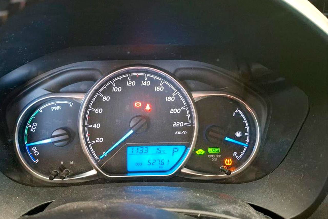 toyota yaris 2019 / foto grande (3)