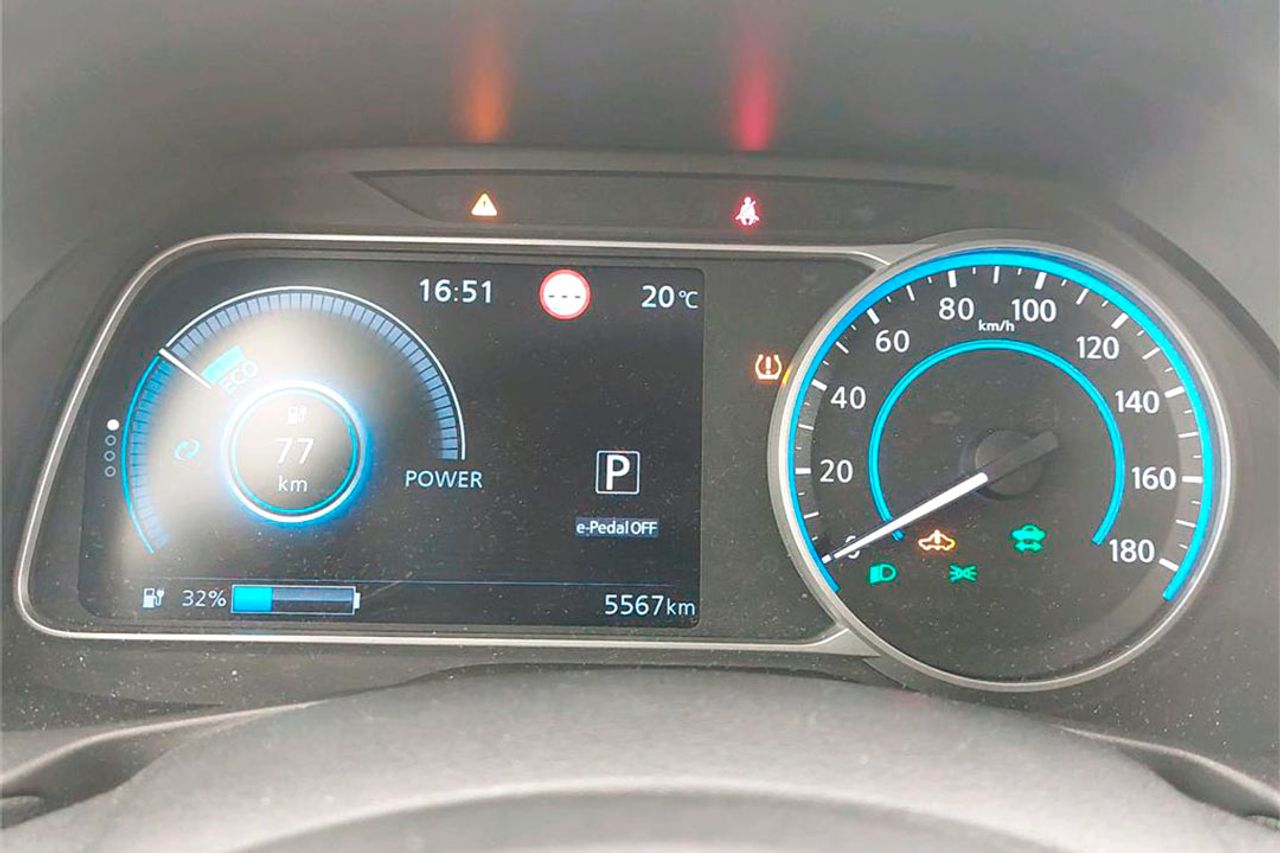 nissan leaf 2019 / foto grande (3)