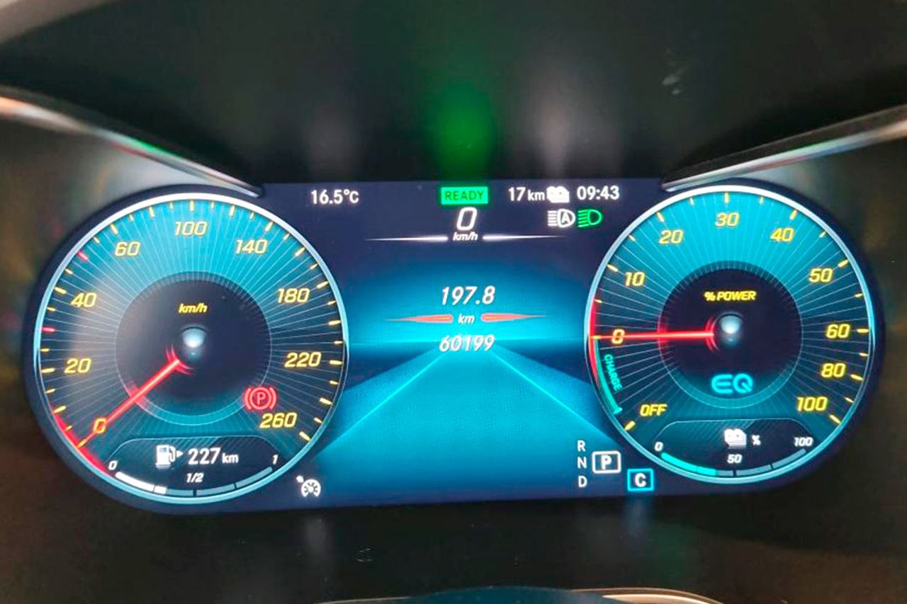 mercedes glc 2020 / foto grande (3)