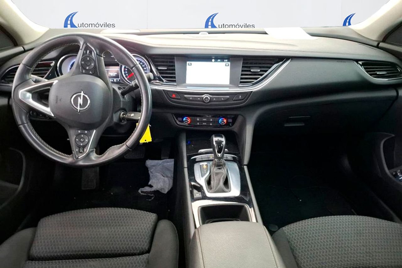 opel insignia  2021 / foto grande (2)