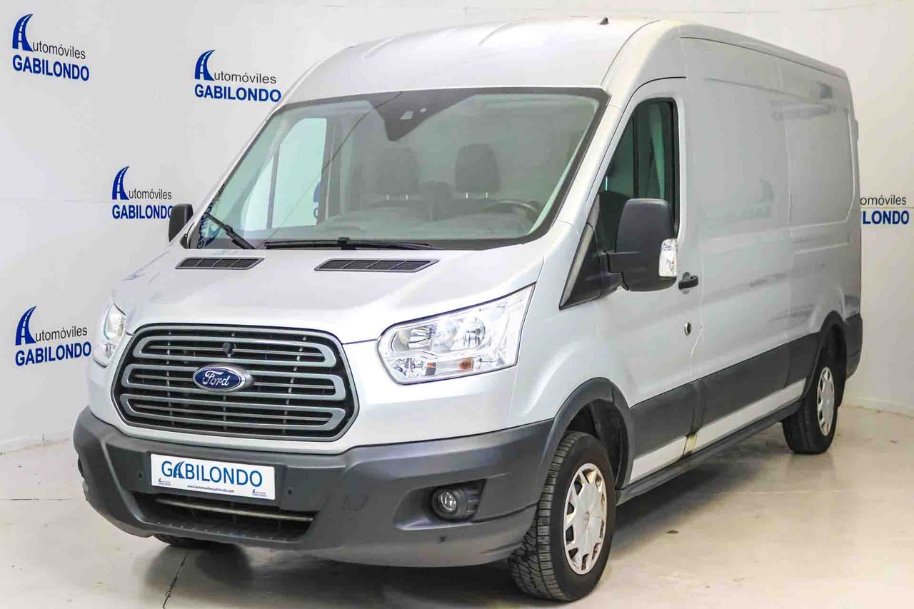 Foto ford transit 2020 /