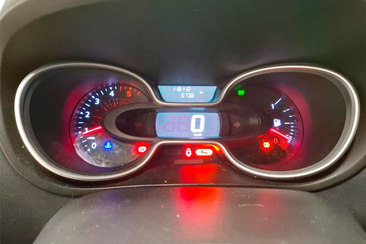 renault trafic 2021 / foto grande (3)