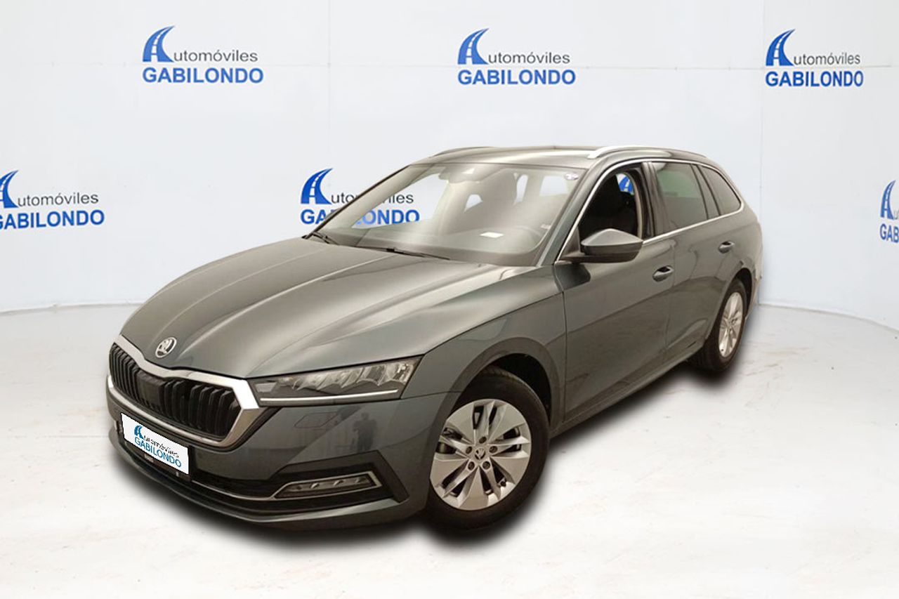 Foto skoda octavia 2021 /
