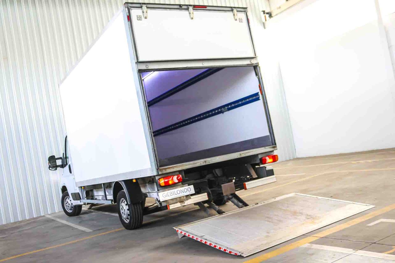 Fiat Ducato Chasis Cabina 2.3MJET Business **Plataforma Elevadora** - Foto 18