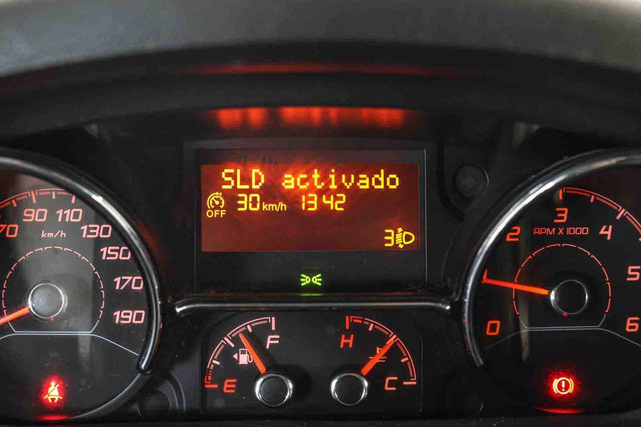 Fiat Ducato Chasis Cabina 2.3MJET Business **Plataforma Elevadora** - Foto 32