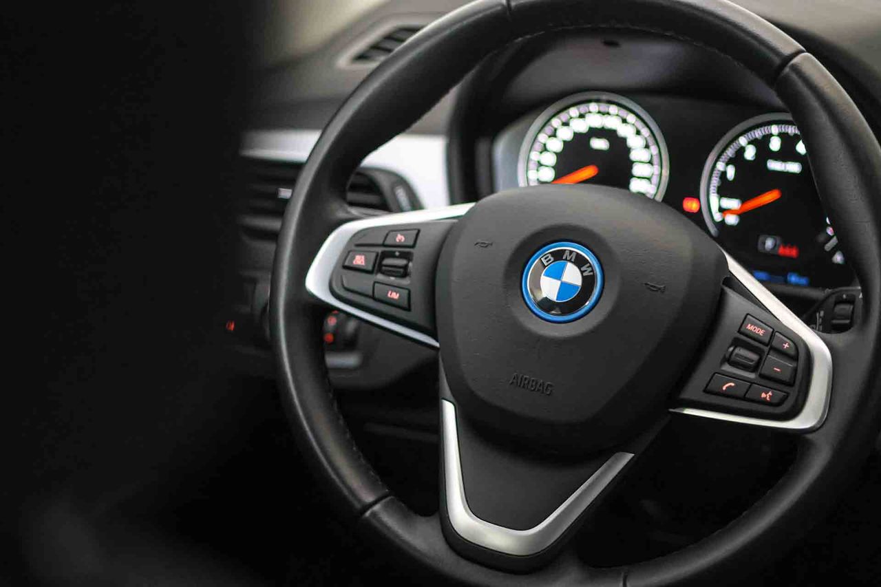 BMW X1 xDrive25e - Foto 39