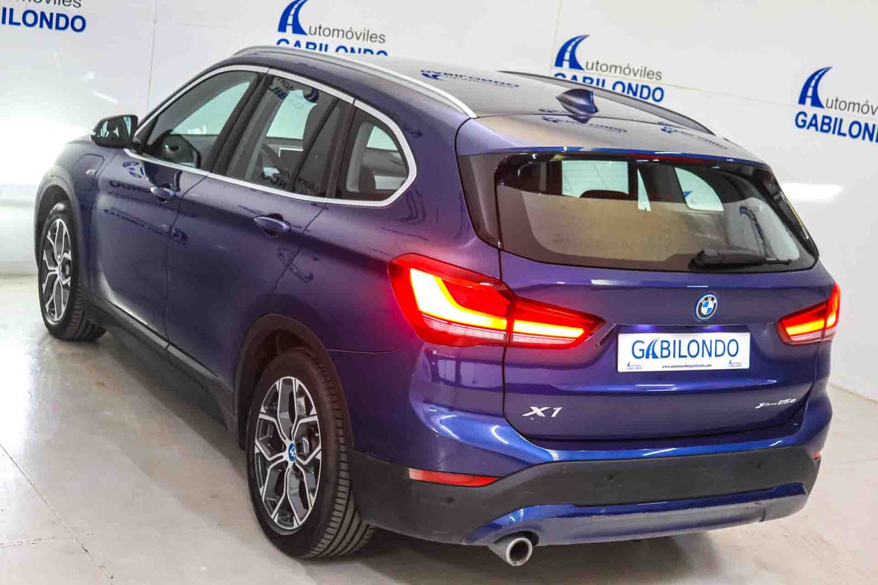BMW X1 xDrive25e - Foto 17