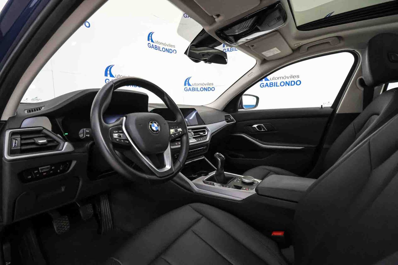BMW Serie 3 318d Touring - Foto 26