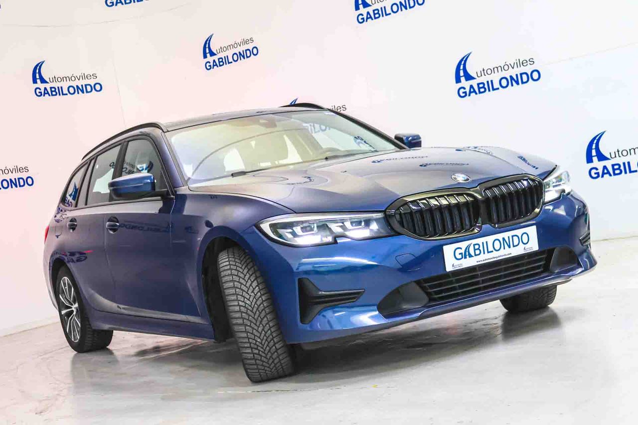 BMW Serie 3 318d Touring - Foto 13
