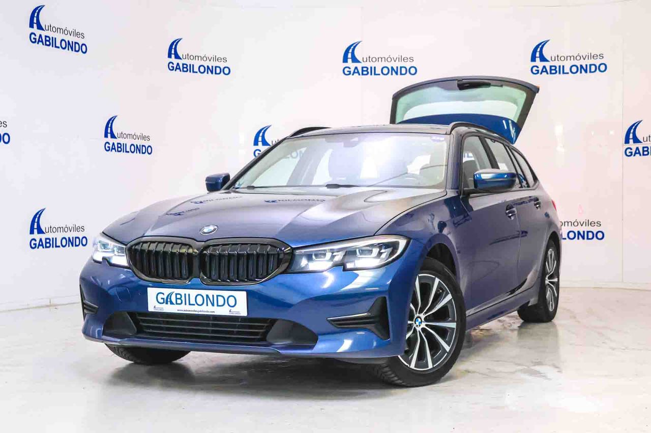 BMW Serie 3 318d Touring - Foto 17