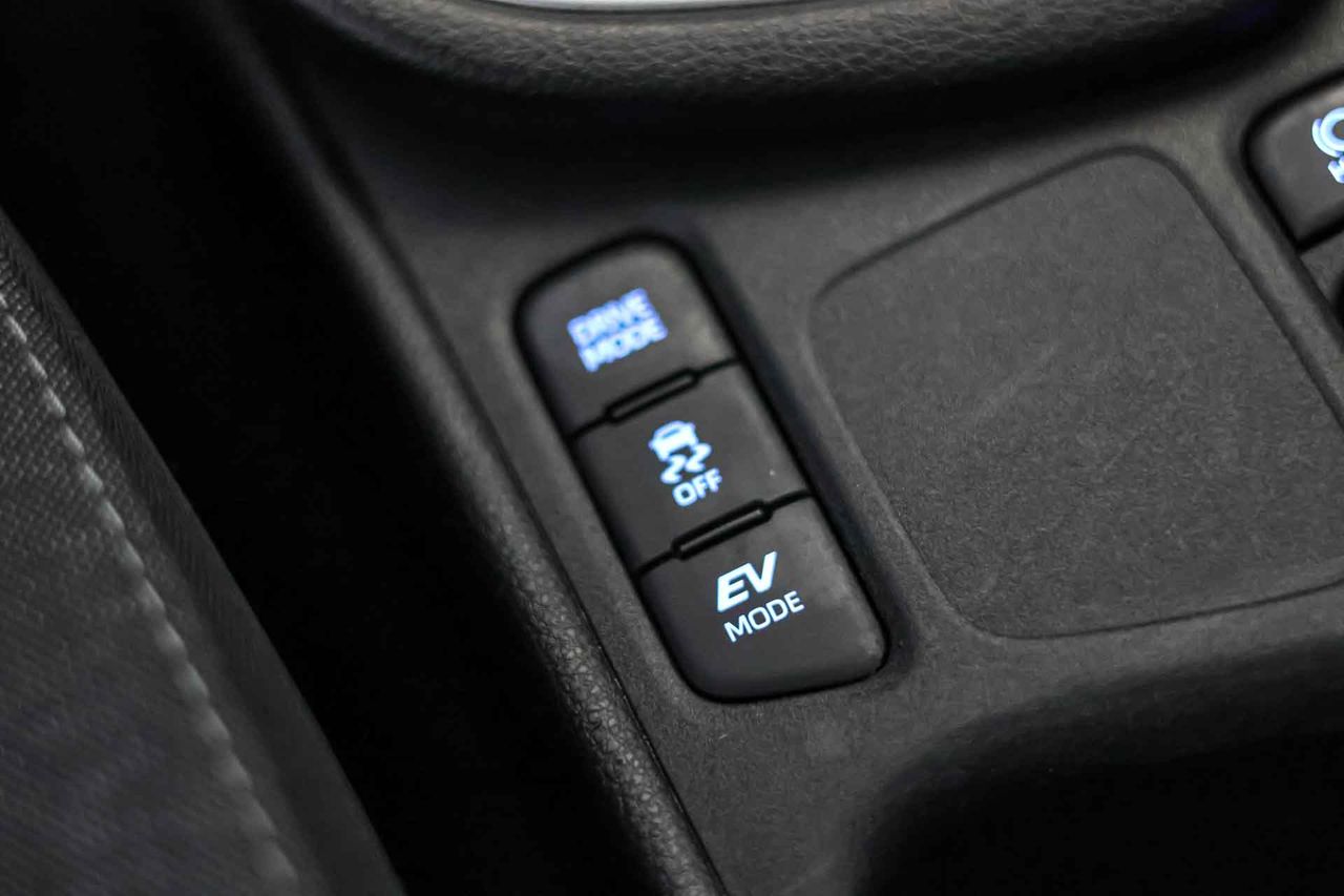 Toyota Yaris 1.5 120H Active Tech - Foto 41