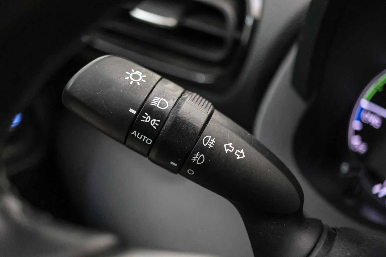 Toyota Yaris 1.5 120H Active Tech - Foto 32