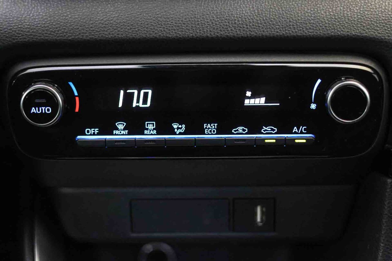 Toyota Yaris 1.5 120H Active Tech - Foto 42