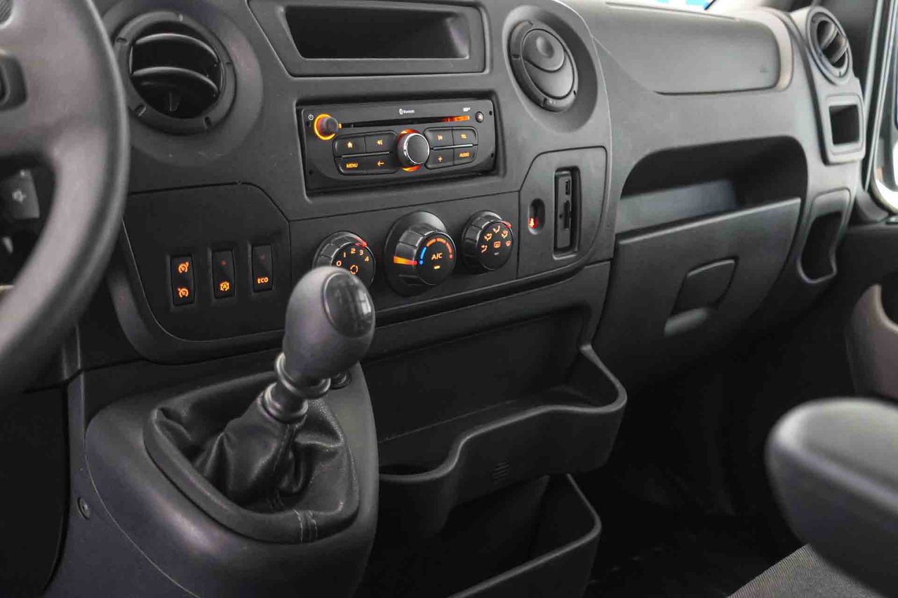 Renault Master 2.3 dCi L3H2 Grand Confort  - Foto 35