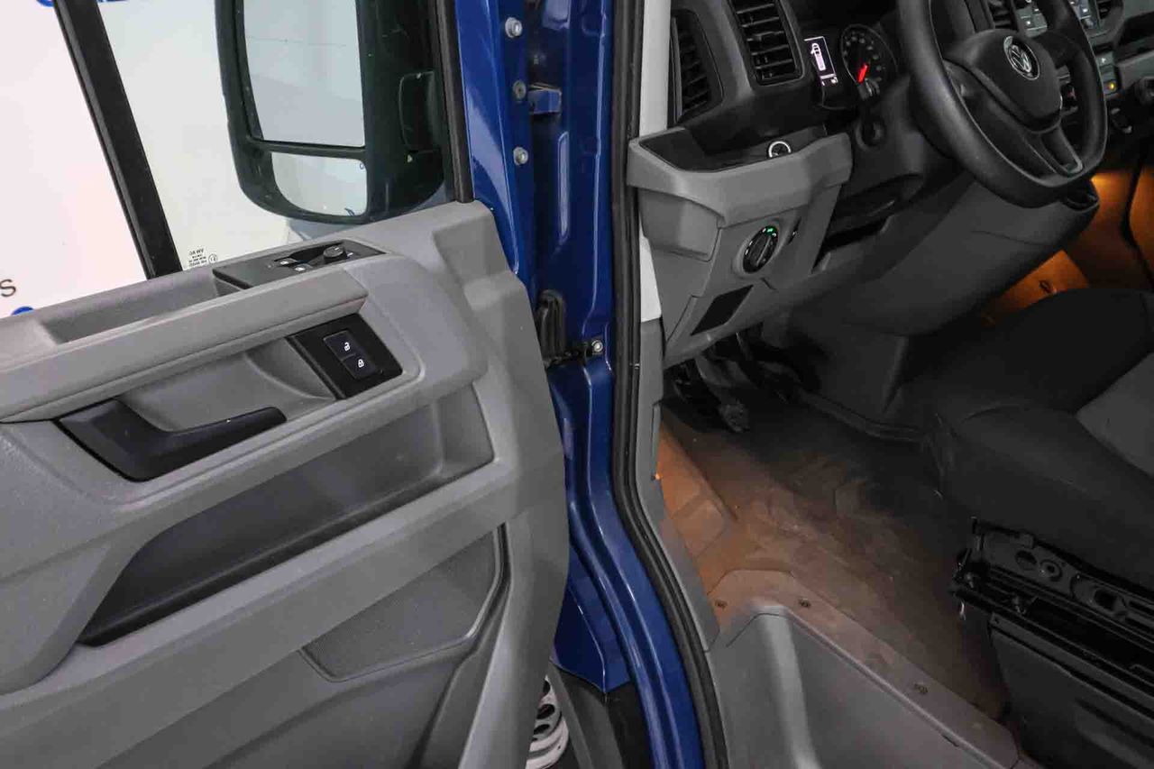 Volkswagen Crafter 30 Furgón BM 2.0 TDI L3H2  - Foto 28