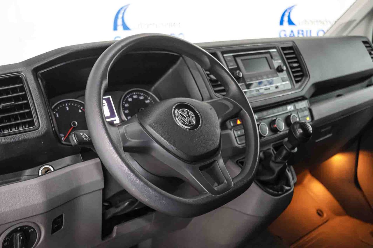 Volkswagen Crafter 30 Furgón BM 2.0 TDI L3H2  - Foto 6
