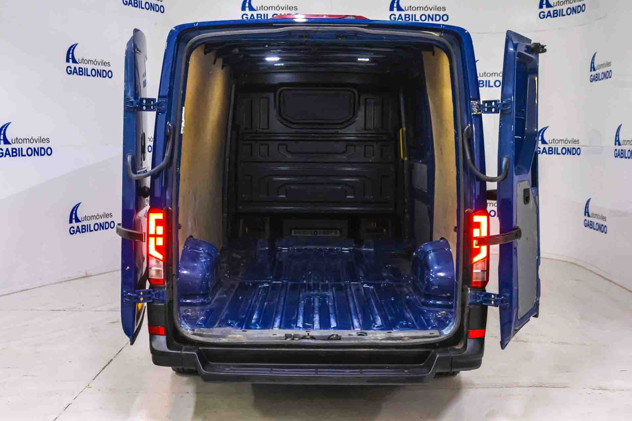 Volkswagen Crafter 30 Furgón BM 2.0 TDI L3H2  - Foto 22